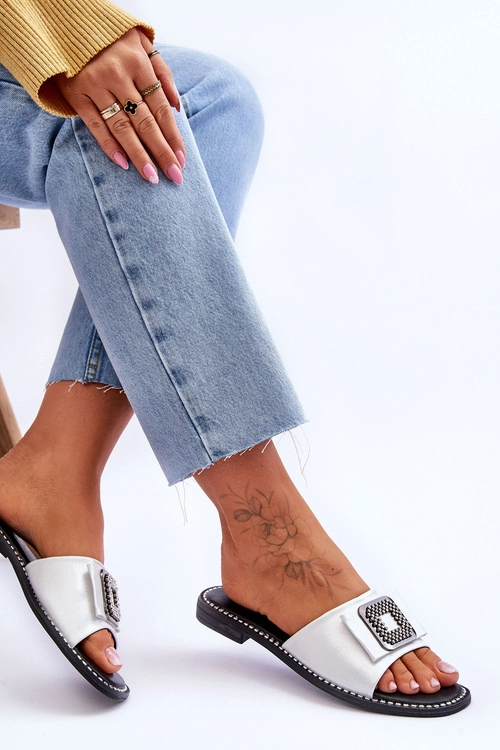 Damskie Skórzane Klapki Z Dżetami S.Barski KV-2775-33 Srebrne