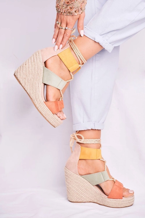 Sandałki Damskie Na Koturnie espadrylu kolorowe Beautiful One