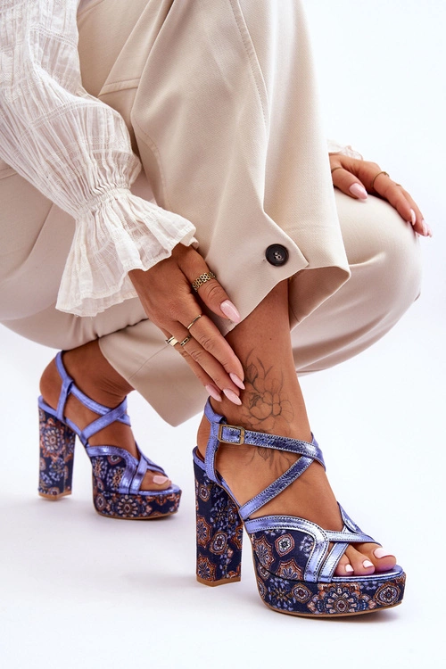 Skórzane Sandały Na Obcasie Maciejka 06084-17 Granatowe