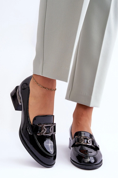 Lakierowane Półbuty Mokasyny Na Obcasie Czarne Sakina