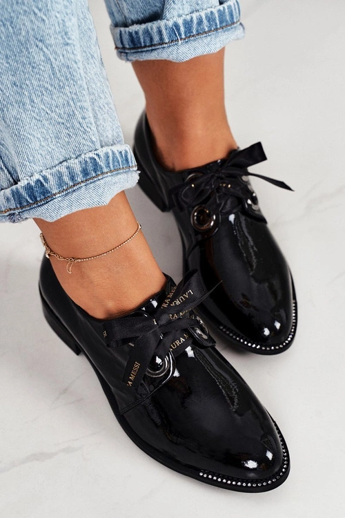 Damskie Lakierowane Półbuty Laura Messi 2044 Czarne