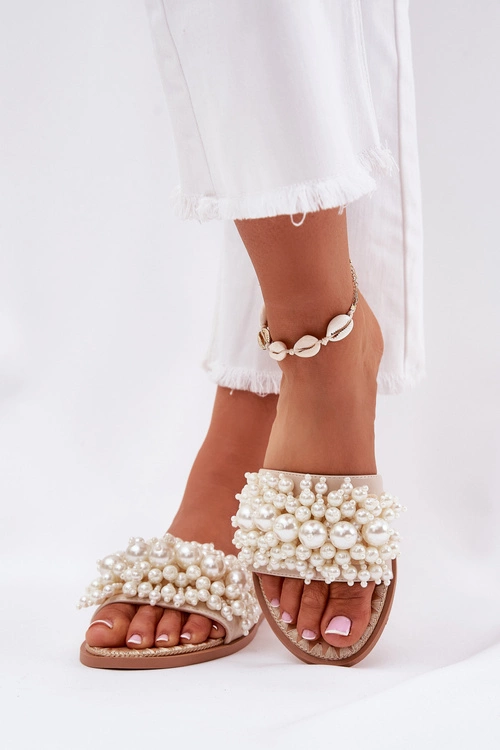 Klapki Damskie Płaskie Z Ozdobnymi Koralikami Beżowe Aricca