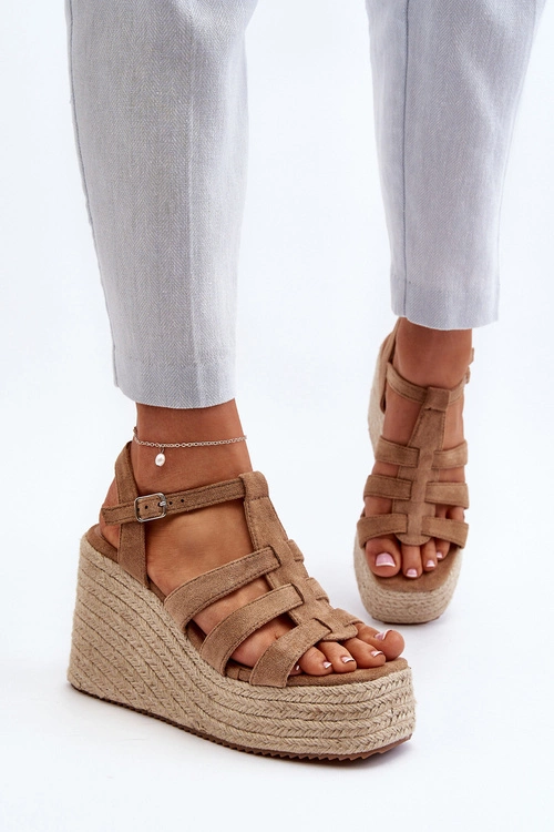 Sandały Na Koturnie Z Plecionką Brązowe Gnosis