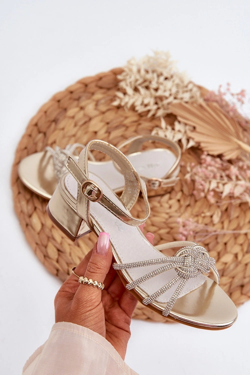 Sandałki Dziewczęce Na Niskim Obcasie Z Cyrkoniami Złote Ollna