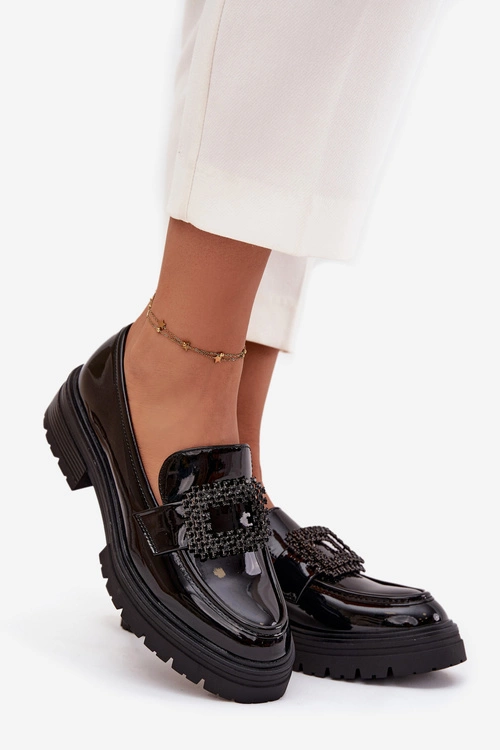 Lakierowane Półbuty Mokasyny Damskie Z Ozdobną Klamrą Czarne Luvianne