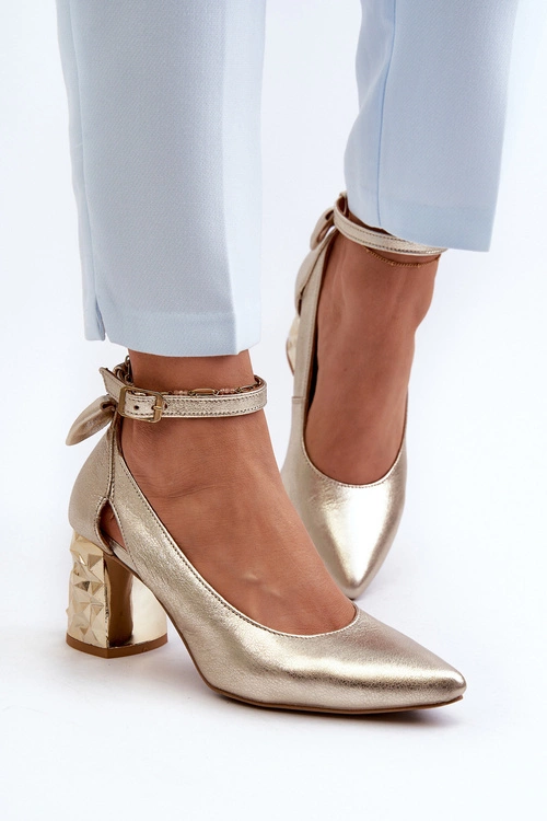 Skórzane Czółenka Z Kokardką Maciejka 05059-25 Złote