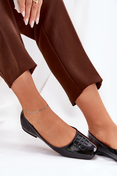 Lakierowane Eleganckie Baleriny Damskie Z Ozdobnym Detalem Vinceza 17377 Czarne