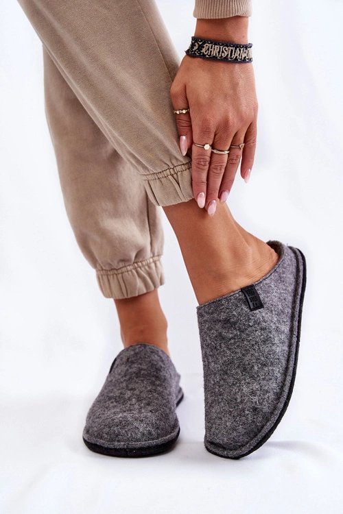 Klasyczne Damskie Papcie Big Star KK276014 Szare