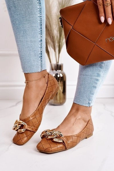 Eleganckie Pikowane Baleriny Z Łańcuchem Camel Coco
