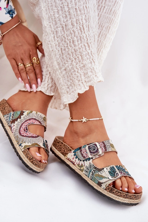 Wzorzyste Klapki Damskie Na Korkowej Platformie Z Klamrami Lee Cooper LCW-25-35-3483L Multikolor