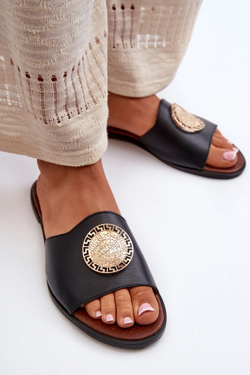 Zazoo 2938 Skórzane Klapki Na Płaskim Obcasie Z Ozdobą Czarne