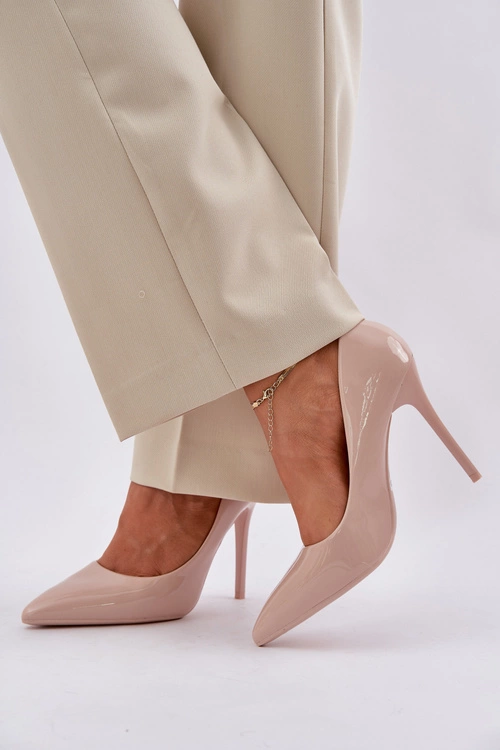 Lakierowane Szpilki Ze Szpiczastymi Noskami Beżowe Vizana