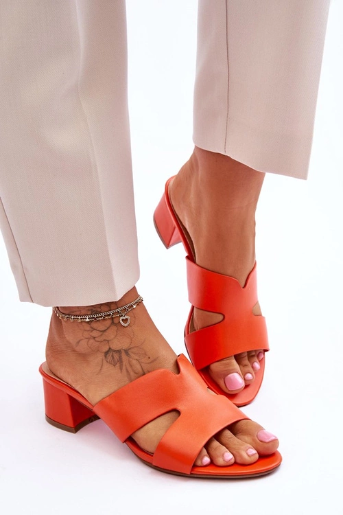 Klasyczne Skórzane Klapki Na Niskim Obcasie Pomarańczowe Miley