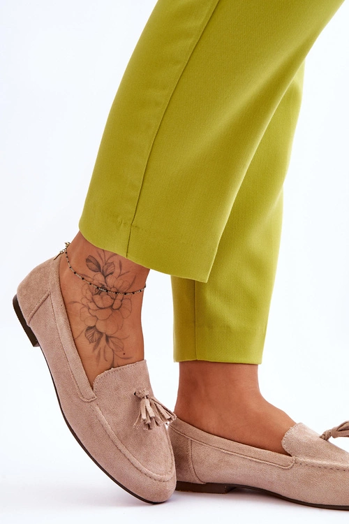 Zamszowe Klasyczne Mokasyny Z Frędzlami Beżowe Averil