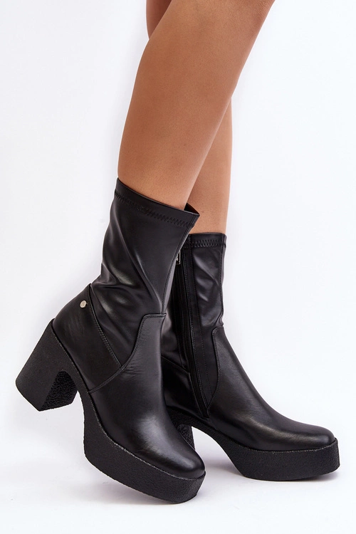 Damskie Skórzane Botki Na Słupku GOE MM2N4047 Czarne