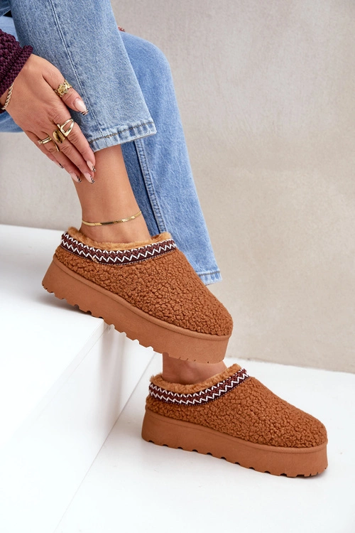 Śniegowce Kapcie Na Platformie Z Futerkiem Typu Baranek Camel Ovirissa