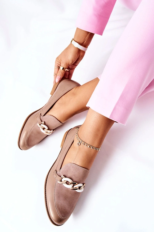 Damskie Półbuty Maciejka Lakierowane Loafery Beżowe 4099B-04