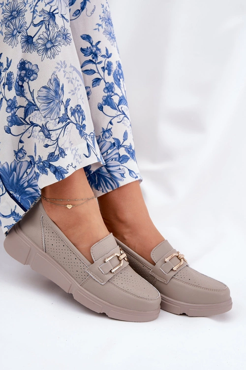 Mokasyny Damskie Skórzane Ze Złotym Detalem Vinceza 88007 Ciemnobeżowe