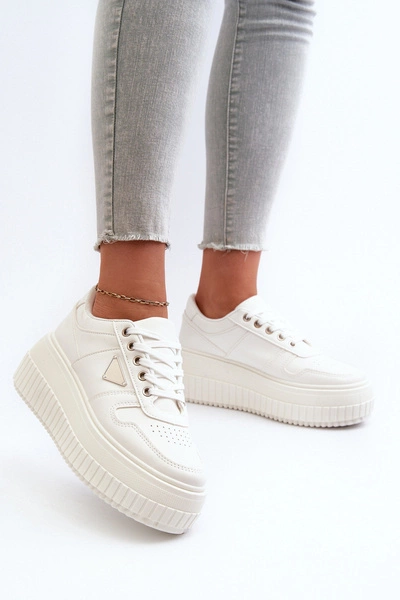 Sneakersy Damskie Z Eko Skóry Na Masywnej Platformie Białe Chrisstin