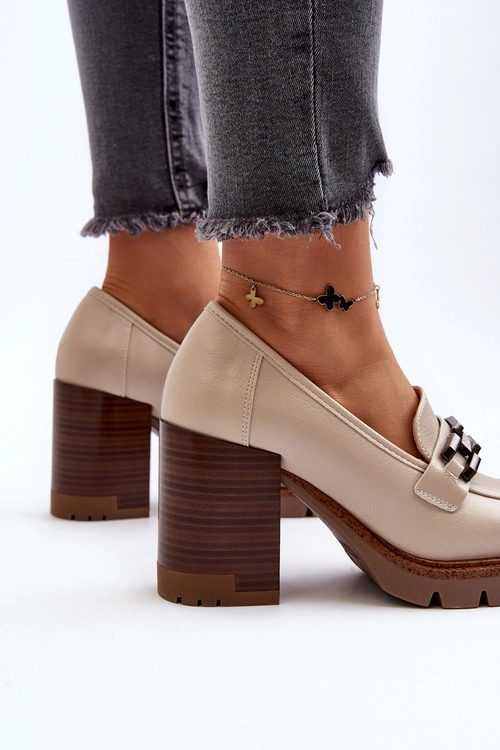 Czółenka Na Masywnym Słupku Z Ozdobą Beżowe Oradna