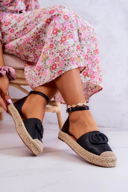 Skórzane Espadryle Z Ozdobą Czarne Nells