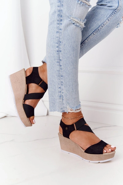 Skórzane Sandały Na Koturnie Big Star FF276016 Czarne