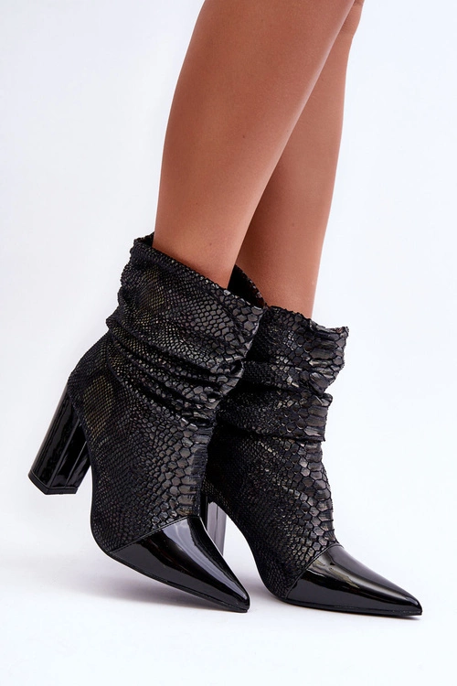 Marszczone Wężowe Botki Na Obcasie Czarne Casima