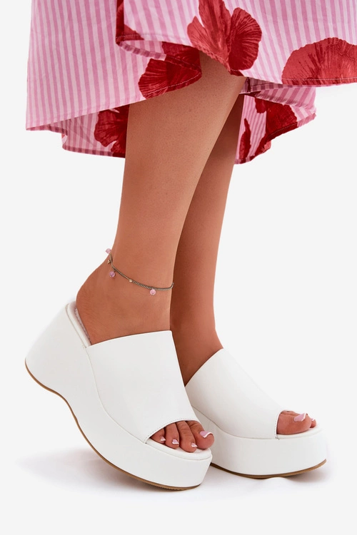 Eko Skórzane Klapki Damskie Na Platformie I Koturnie Białe Kisoffi