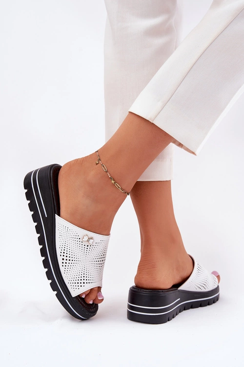 Skórzane Klapki Damskie Na Koturnie Vinceza 41477 Białe