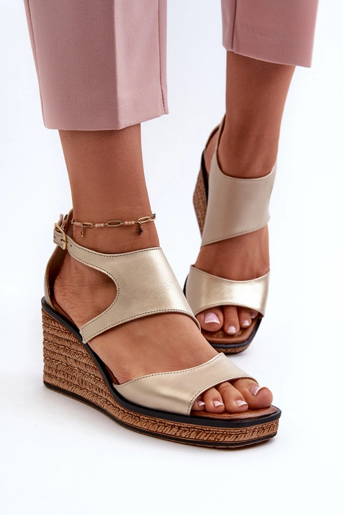 Sandały Damskie Skórzane Na Koturnie Maciejka 06657-25 Złote