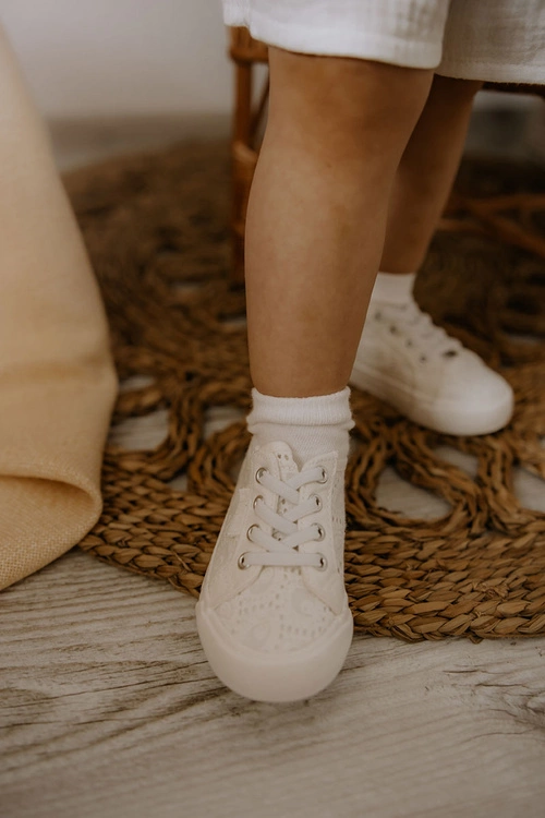 Trampki Ażurowe Big Star JJ374020 Białe