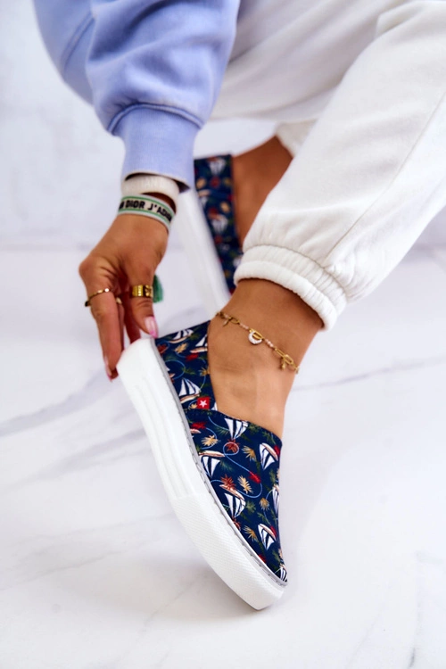 Damskie Tenisówki Slip On Memory Foam Big Star JJ276016 Granatowe