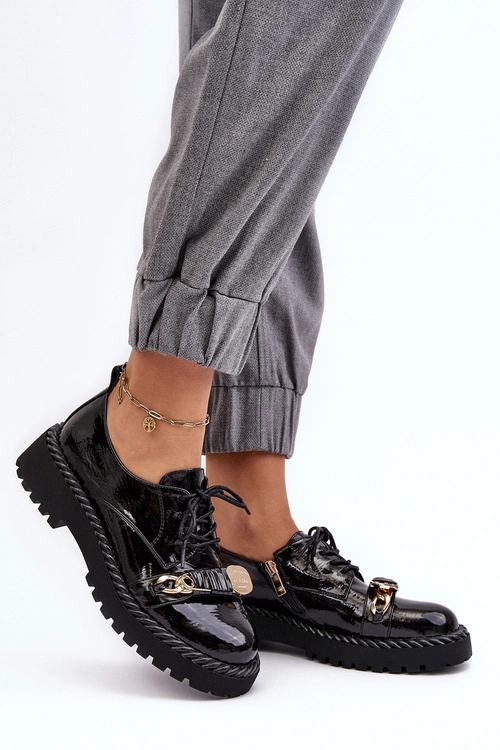 Damskie Lakierowane Półbuty D&A MR870-81 Czarne