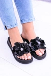 Damskie Czarne Klapki z Kwiatowym Wzorem Muah