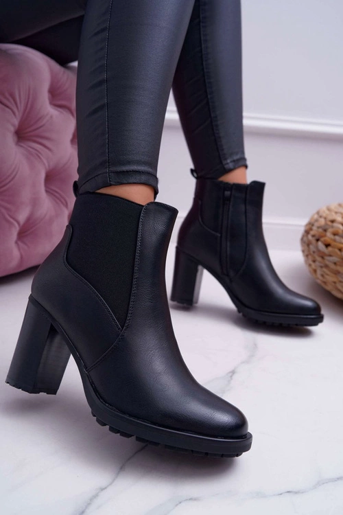 Botki Damskie Na Słupku z Zamkiem Czarne Beloved