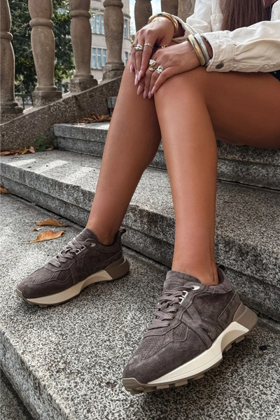 Skórzane Zamszowe Sneakersy Damskie Kobbo 67048 Ciemnobrązowe