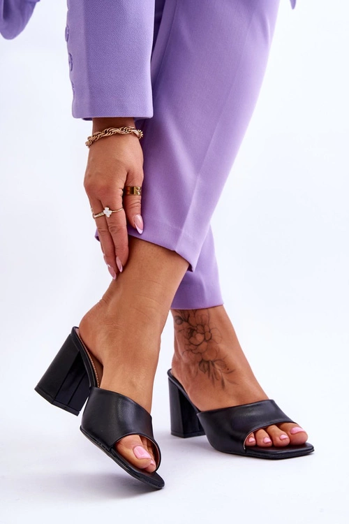 Damskie Skórzane Klasyczne Klapki Czarne Loara