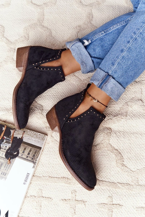 Ażurowe Botki Z Wycięciami Czarne Clever