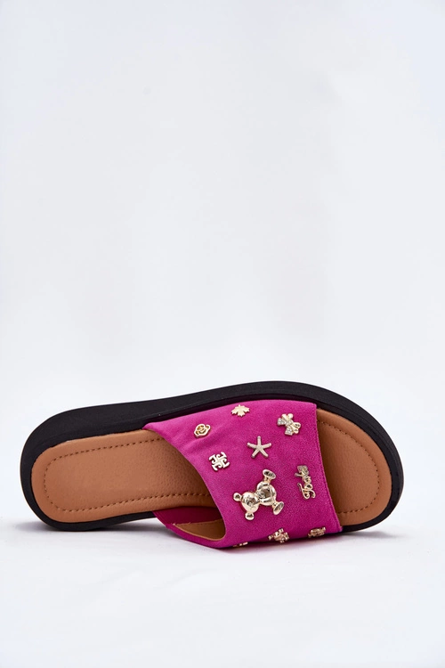 Zamszowe Klapki Damskie Z Przypinkami Vinceza 66741 Fuksja