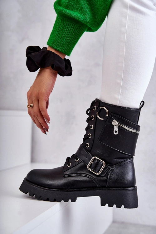 Skórzane Botki Na Płaskim Obcasie Czarne Marlis