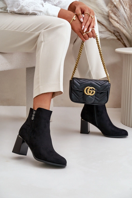 Ocieplane Eko Zamszowe Botki Damskie Na Słupku Zapinane Na Zamek Czarne Erillia