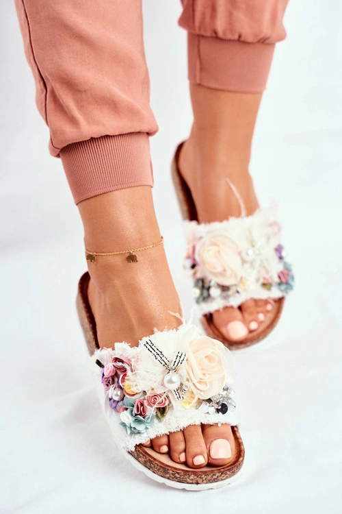 Klapki Damskie Z Kwiatami Białe Enrissa