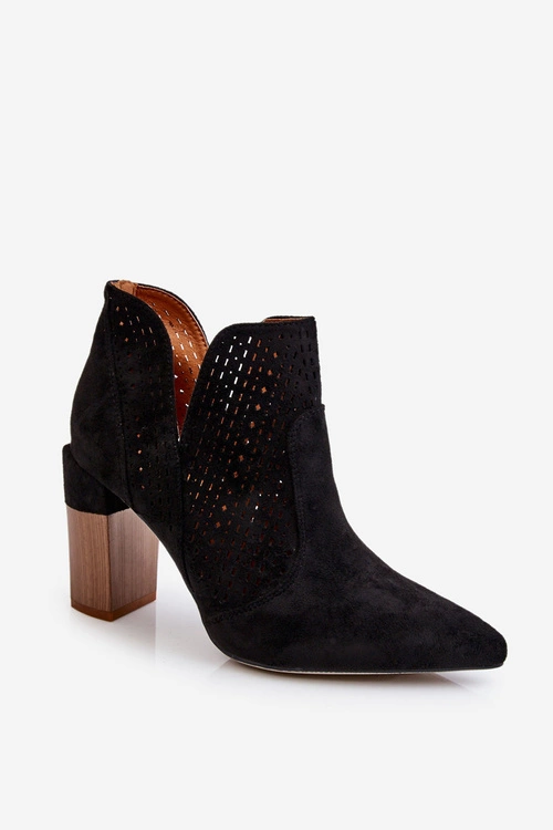 Modne Zamszowe Ażurowe Botki Na Obcasie Czarne Genevi