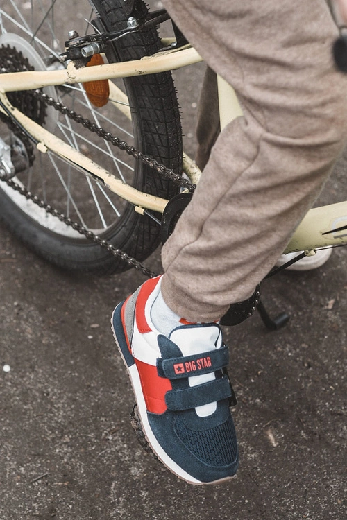 Dziecięce Sportowe Buty Memory Foam Big Star JJ374256 Granatowo-Czerwone