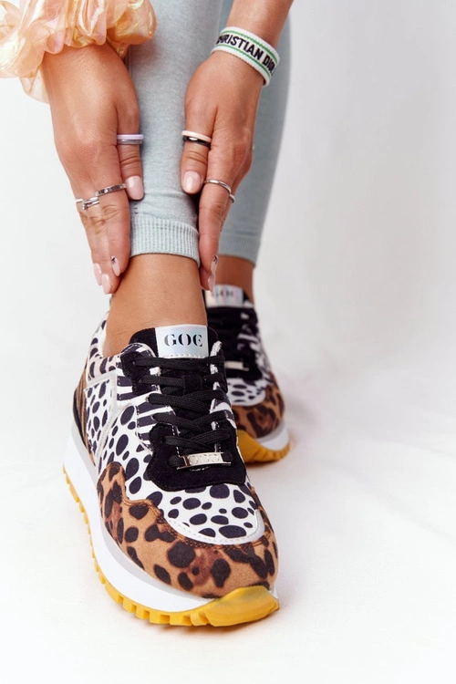 Zamszowe Sportowe Buty Na Platformie GOE HH2N4003 Brązowe