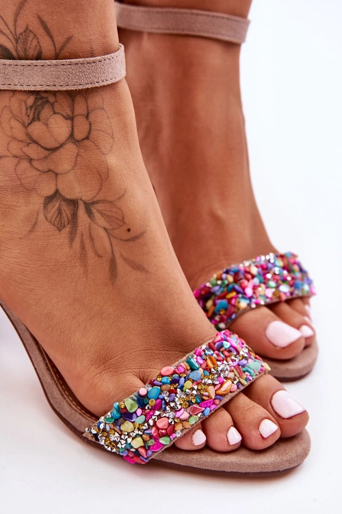 Modne Sandały Na Obcasie Z Ozdobnymi Kamieniami Beżowe Love Me