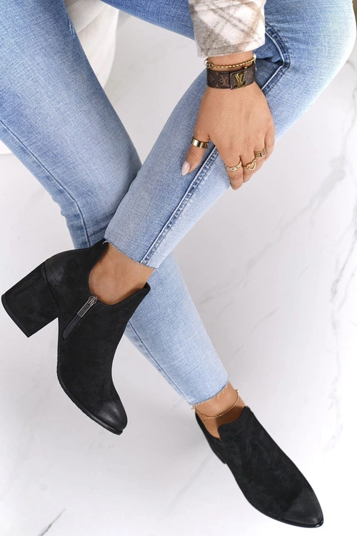 Botki Z Wycięciami Na Słupku Vinceza 21-10558 Czarne