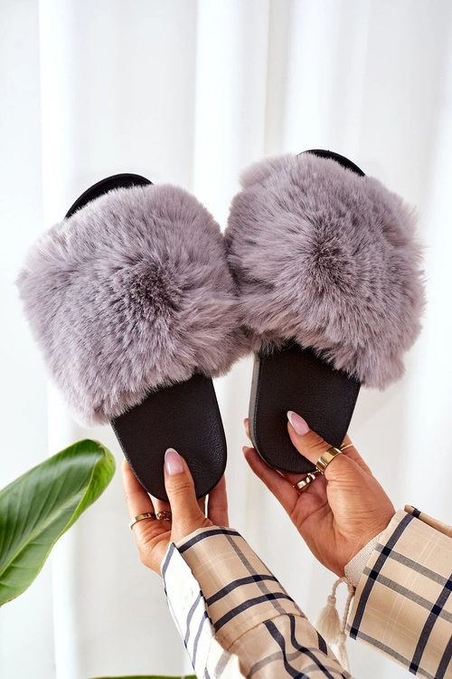 Gumowe Klapki Z Futerkiem Szare Soft