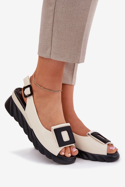 Skórzane Sandały Damskie Na Koturnie z Ozdobą Artiker 56C1570 Beżowe