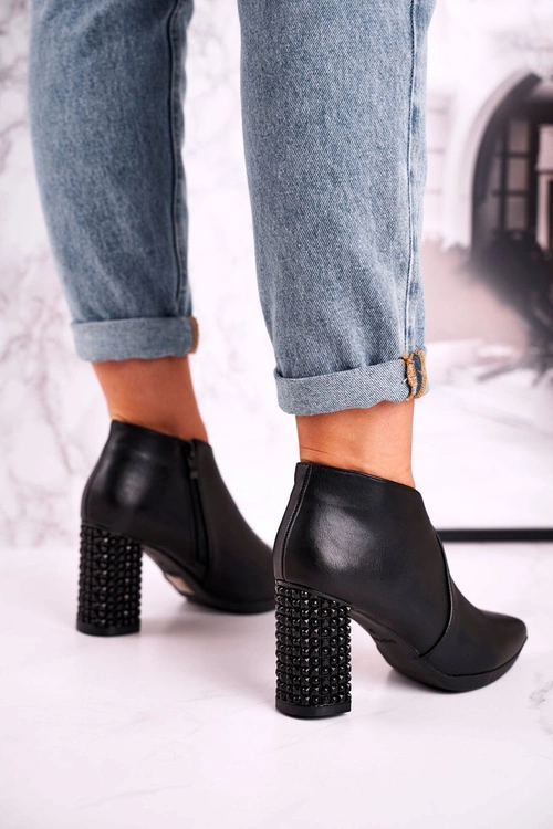 Botki damskie na słupku Sergio Leone czarne BT497